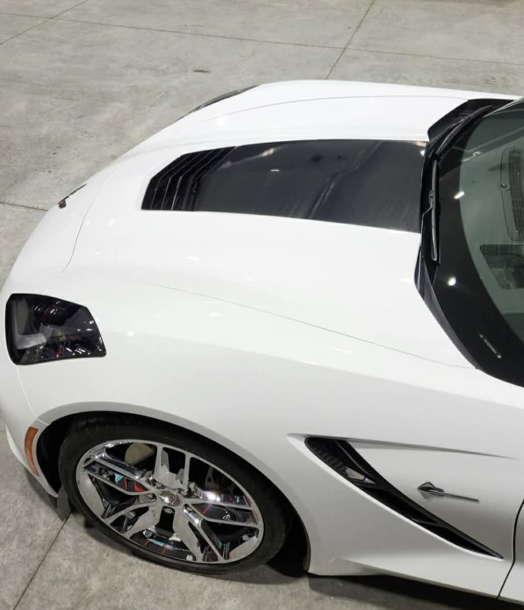 White Corvette C7 PPF hood vent install